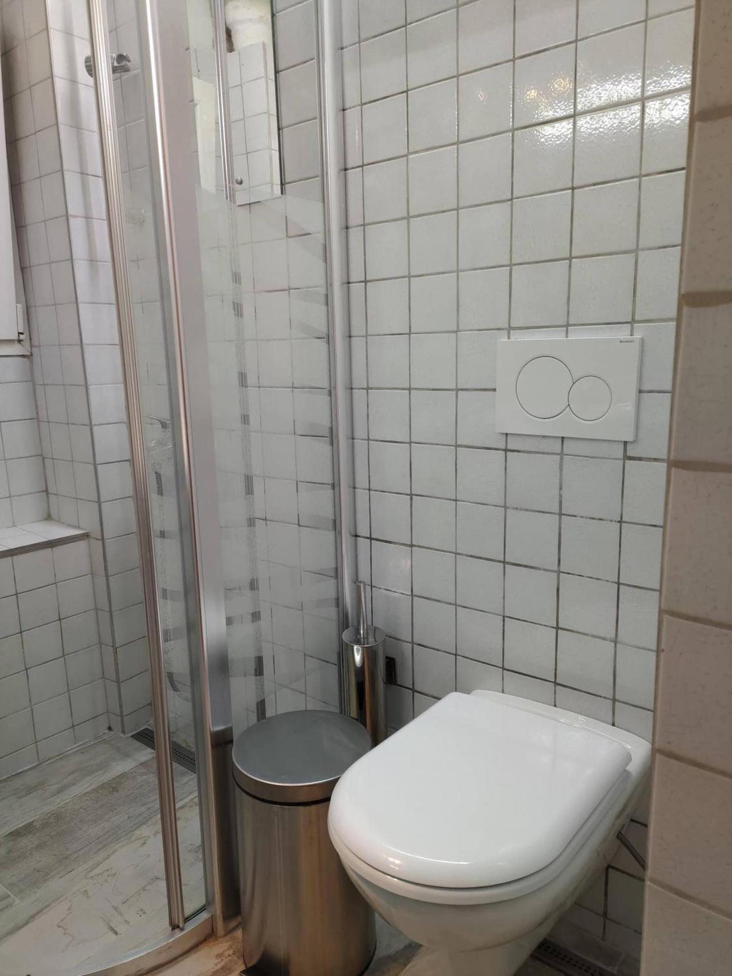 Center With Private Yard D11 * Thessaloniki
